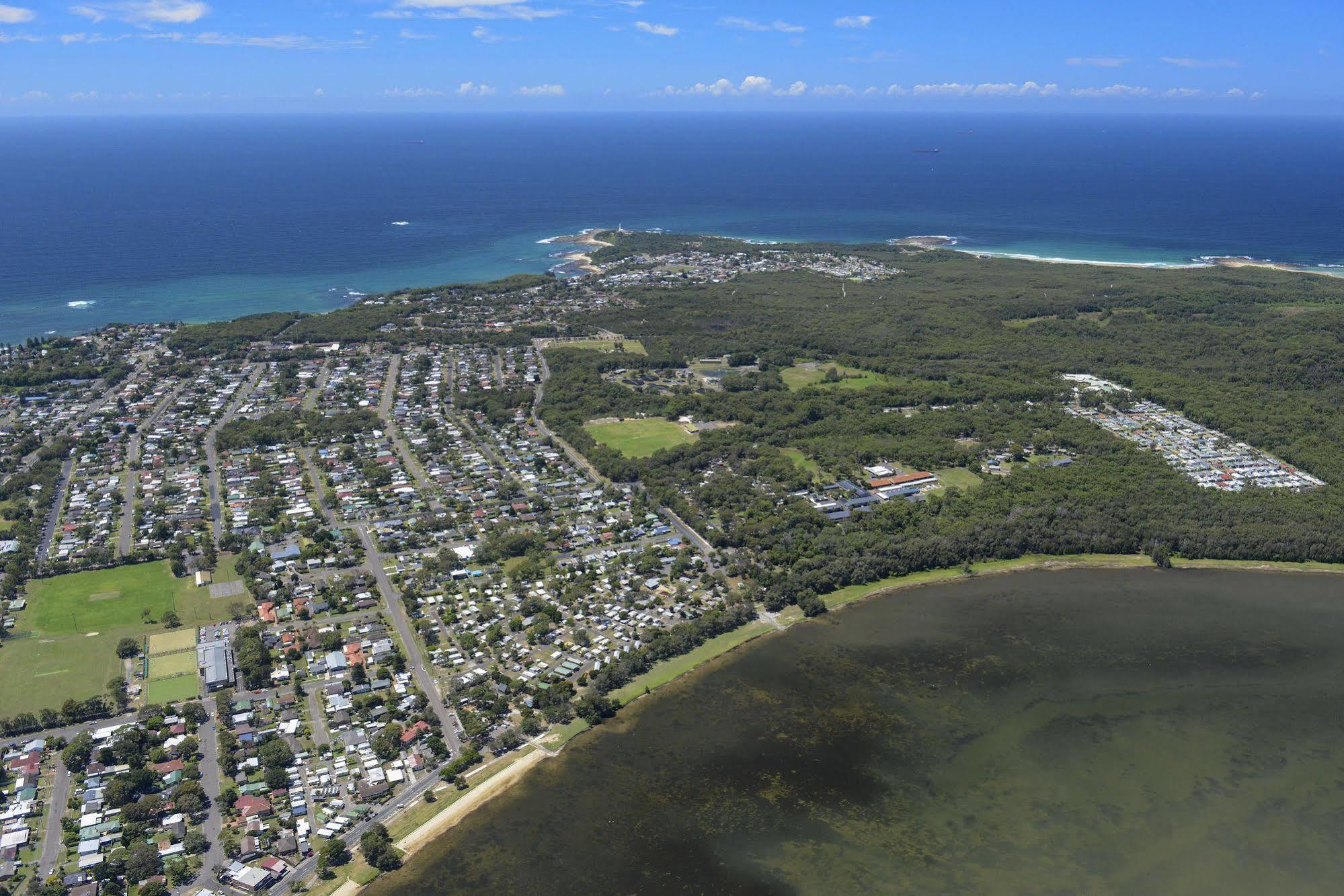 טוקלי Canton Beach Holiday Park מראה חיצוני תמונה
